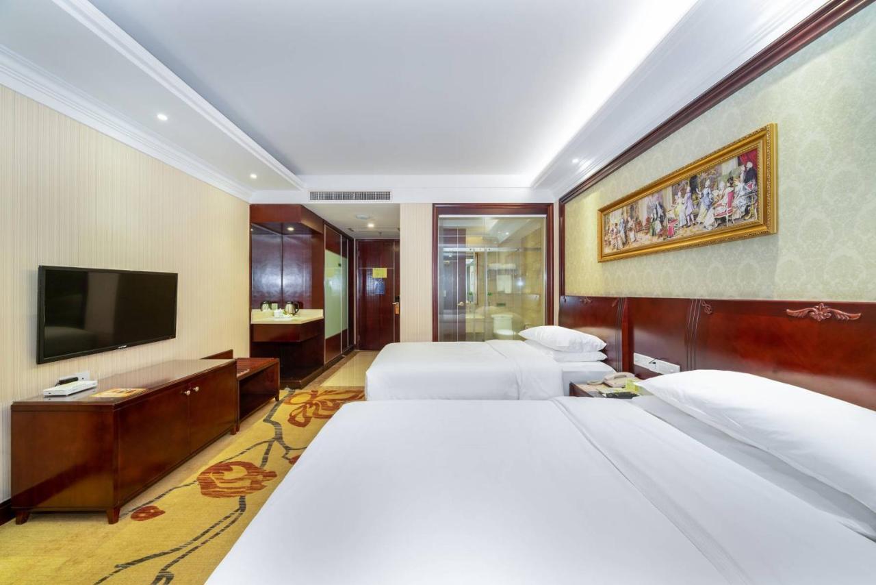 Vienna Hotel Dongguan Houjie Exhibition Center Exterior photo