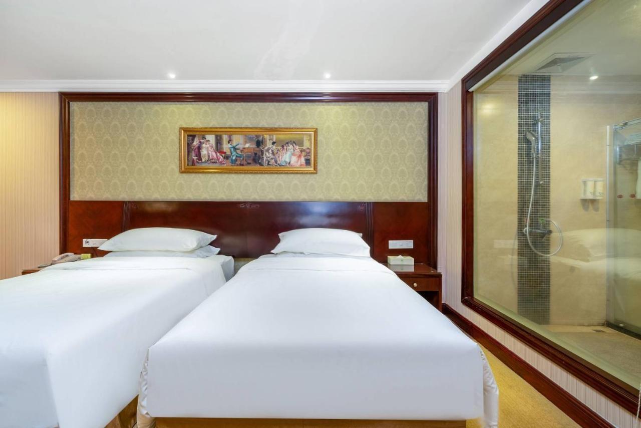 Vienna Hotel Dongguan Houjie Exhibition Center Exterior photo